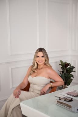 A profile image of Arquiteta Maju Valverde
