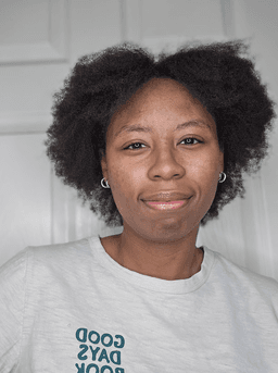 A profile image of SundaysandSage