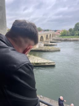 A profile image of DiegoDeluxe