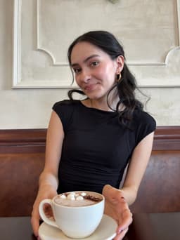 A profile image of Organized Chaos by Leyla