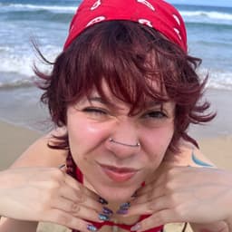 A profile image of Leonora