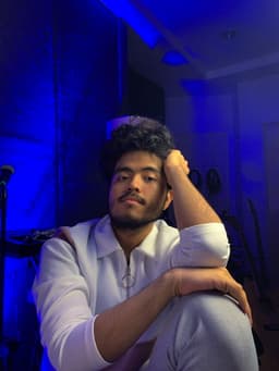 A profile image of Michael Bayron