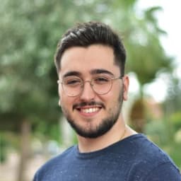 A profile image of Fran Devea