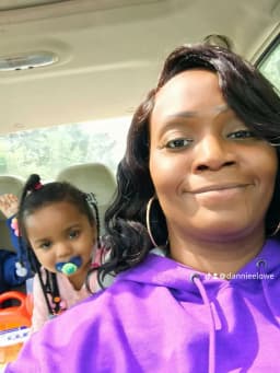 A profile image of Dannieevon