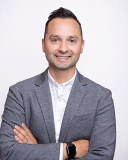 A profile image of Jay Gilbert