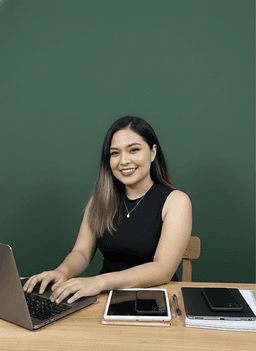 A profile image of Elaine AG