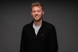 A profile image of Light Consulting