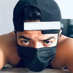 A profile image of LuXerk