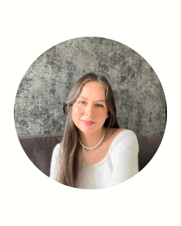 A profile image of Carolina Cobo C.