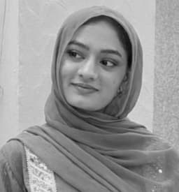 A profile image of Fizza Fatima