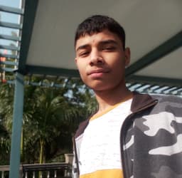 A profile image of Akshat Hatwal