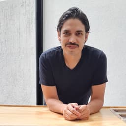 A profile image of Diego