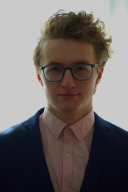 A profile image of Simon Romann