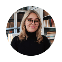 A profile image of Isadora Vera