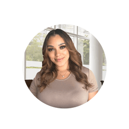 A profile image of Build With Symone