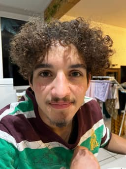 A profile image of Tino