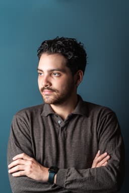 A profile image of Santiago S. M