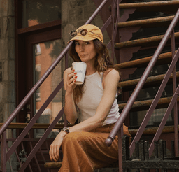 A profile image of Steph Time