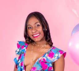 A profile image of Angélica O