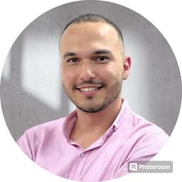 A profile image of EdCalle