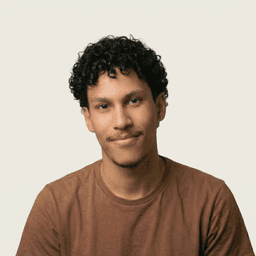 A profile image of Thairlan Anjos