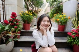 A profile image of Linny