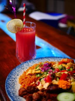 A profile image of La Recette