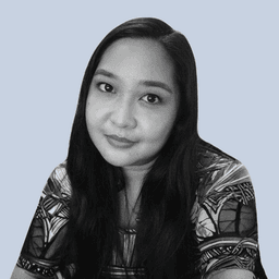 A profile image of jewelcrystal