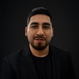 A profile image of Luis Fernando Achuy