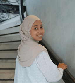 A profile image of amuhasri