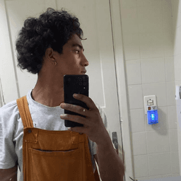 A profile image of Tsuki