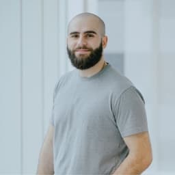 A profile image of Greg Rastkelenian