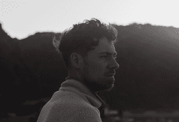 A profile image of charlius