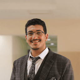 A profile image of Omar Abu Snineh