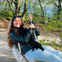 A profile image of Ameelie