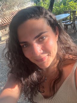 A profile image of minakazanc