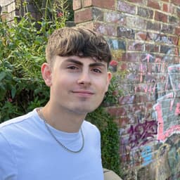 A profile image of Zachary Grant