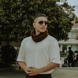 A profile image of Jim Alvarez