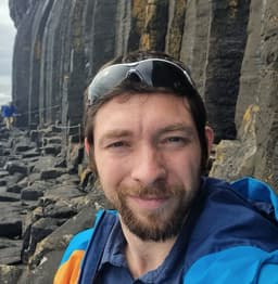 A profile image of Peter Schneider