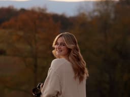 A profile image of Ava Rose