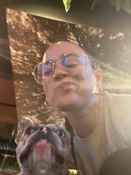 A profile image of marrrmo