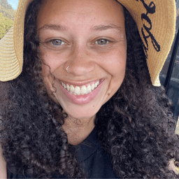 A profile image of Four Page Letter