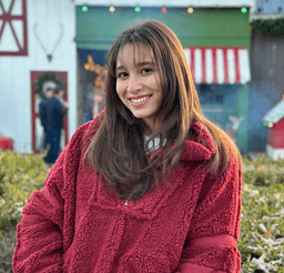 A profile image of Alanna