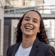 A profile image of Bruna Barreto