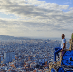 A profile image of Bon Voyarj