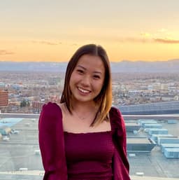 A profile image of Bev Zhuge