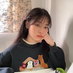 A profile image of Christine Tay