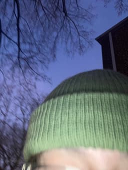 A profile image of Cin