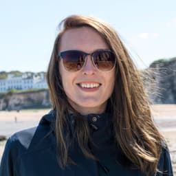 A profile image of Eve Creates