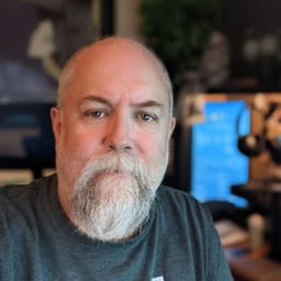 A profile image of Ian Firth